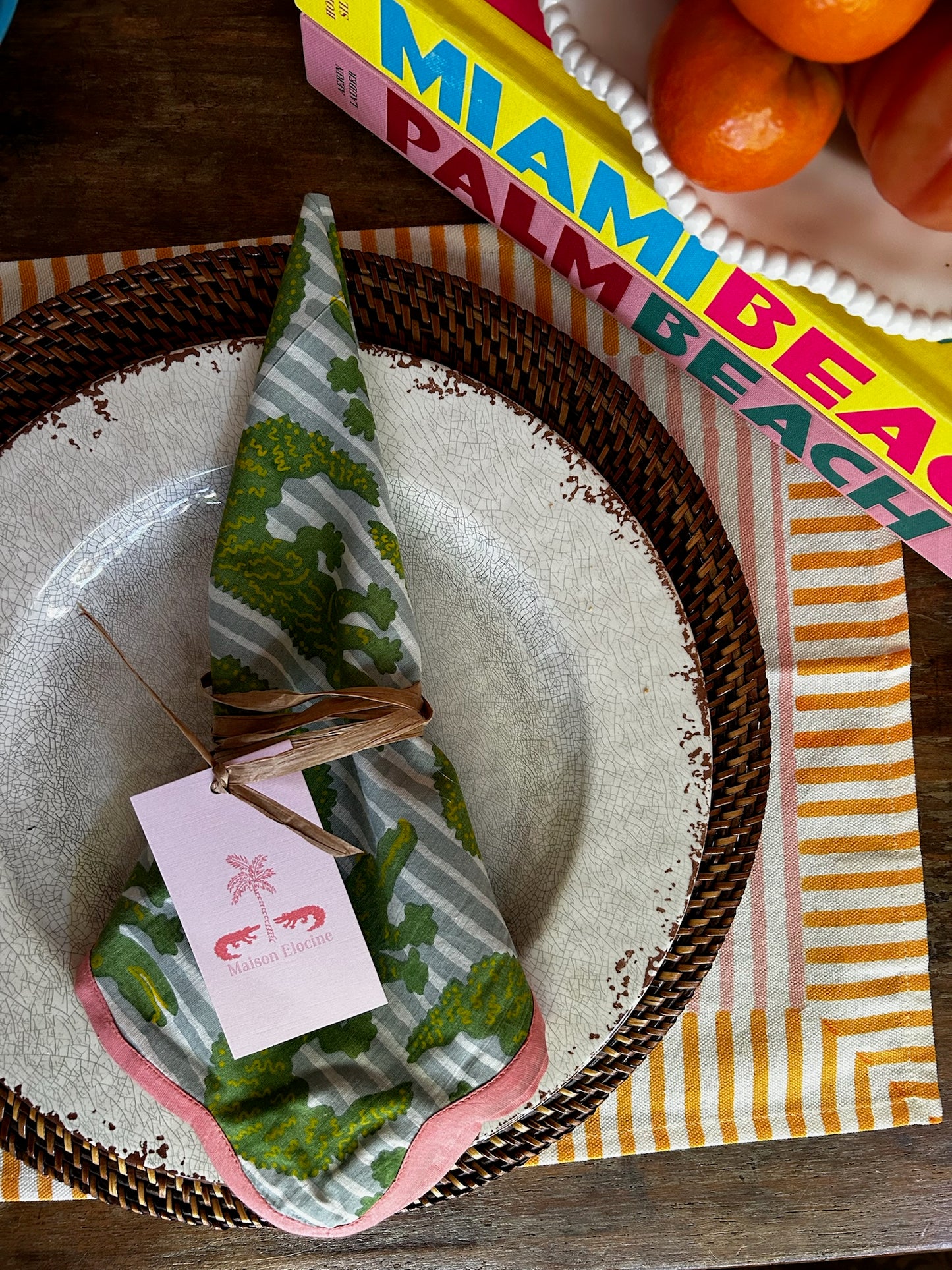 Later Gator Scalloped Napkins (set of 4)